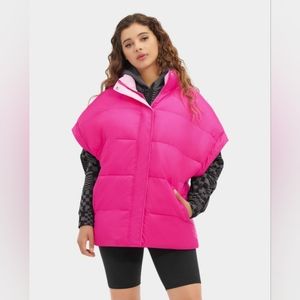 NWT UGG pink reversible puffer vest coat large